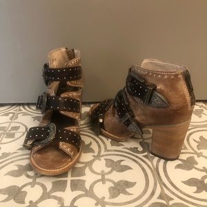 Freebird “Violet” dark brown and tan leather buckle heels